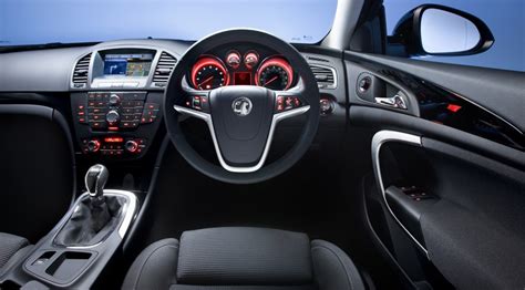 Vauxhall Insignia interior: first pictures