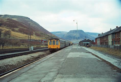 Treherbert | Class 116 DMU C330 at Treherbert | Jonathan Hazan | Flickr