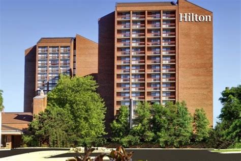 Hotel in Mississauga | Hilton Mississauga/Meadowvale - TiCATi.com