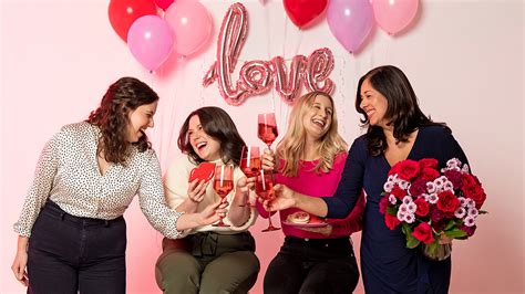 Valentine's Day Party Ideas | Petal Talk