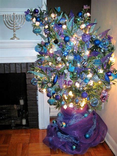 The Hanukkah bush … | Glam christmas tree, Hanukkah bush, White ...