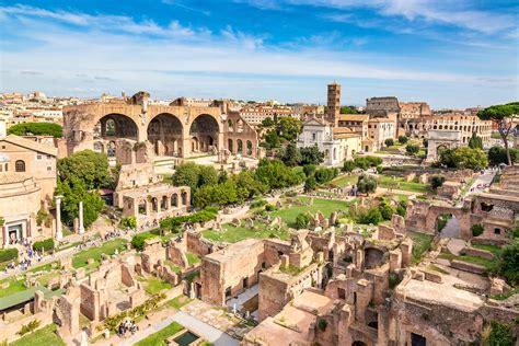 Roman Forum in Rome - Visit the Site of an Ancient Roman Marketplace ...