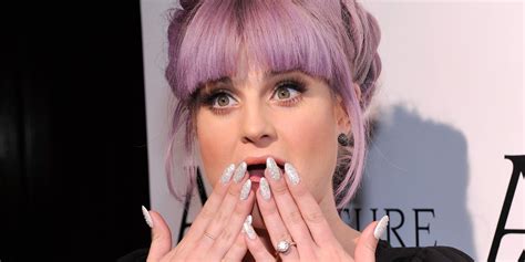 Kelly Osbourne - Net Worth November 2024, Salary, Age, Siblings, Bio ...