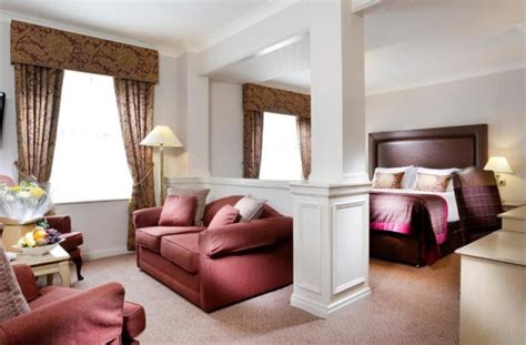 Romantic Hotels with Hot Tub in Room in Manchester ️ 2023 Updated