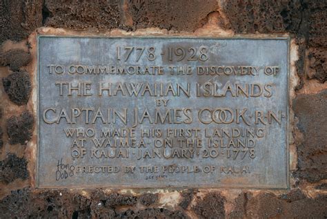 File:Captain Cook Memorial Waimea Hawaii.JPG