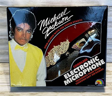 Michael Jackson Electronic Microphone In 1984 - Michael Jackson ...