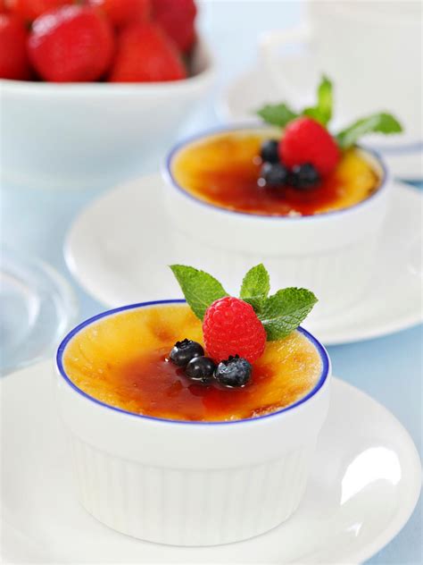 Creme Brulee Recipe | HGTV