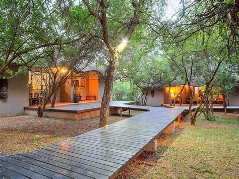 Mvuradona Safari Lodge in Marloth Park - BEST Getaways - South Africa's best weekend getaways