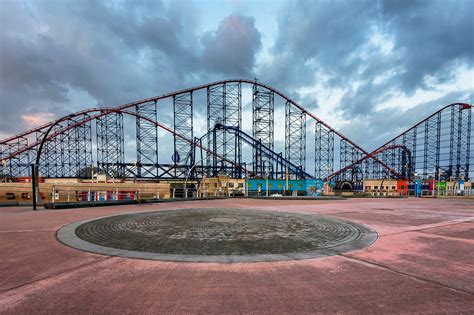 Blackpool Pleasure Beach - A Notable Blackpool Amusement Park Packed ...