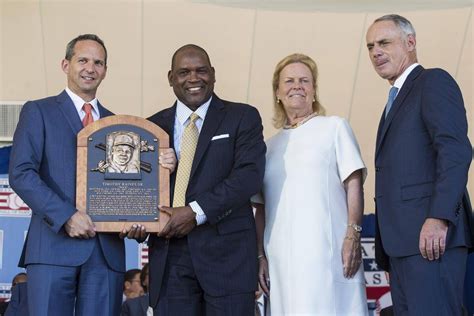 Former Montreal Expo Tim Raines inducted into the Baseball Hall of Fame ...