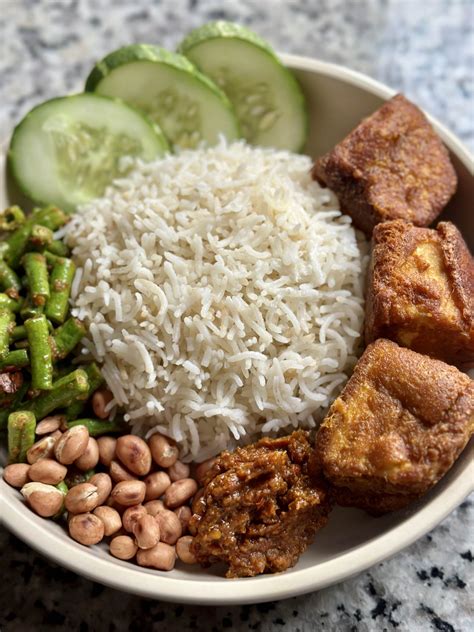 Vegan Nasi Lemak with Fried Tofu - Brown Girl Vegan