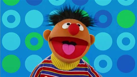 Brinque Comigo Sésamo (Play with Me Sesame) - Ernie Says: Ernie Sings (Brazilian Portuguese ...