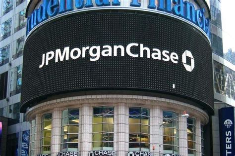 JPMorgan to open some 500 new bank branches in US over three years