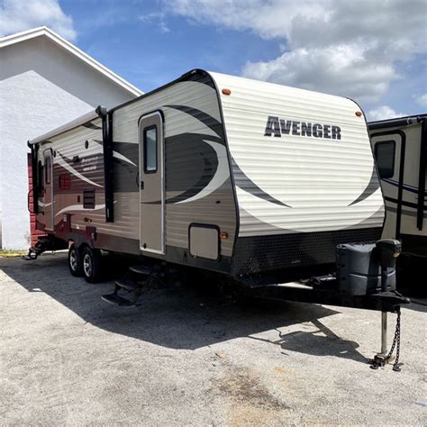 2015 Avenger Rv Travel Trailer 305 (761) (3333) for Sale in Hialeah, FL - OfferUp