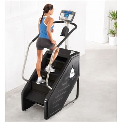 StairMaster Stepmill SM916 Stair Climber - Nautilus