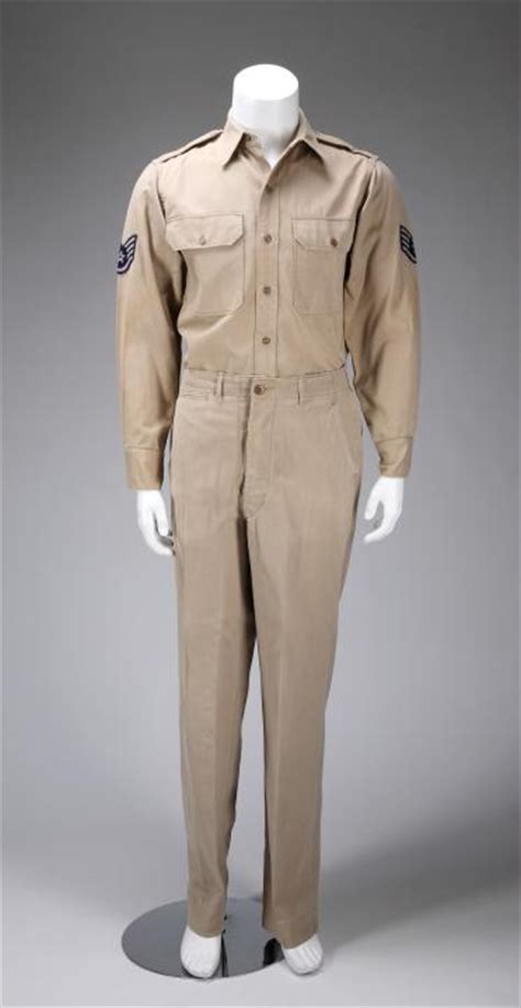 1970s USAF 4-star General uniform, ID help! - UNIFORMS - U.S. Militaria ...