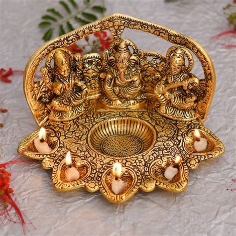 Lakshmi Ganesh Sarasvati Idol with Diya | Winni