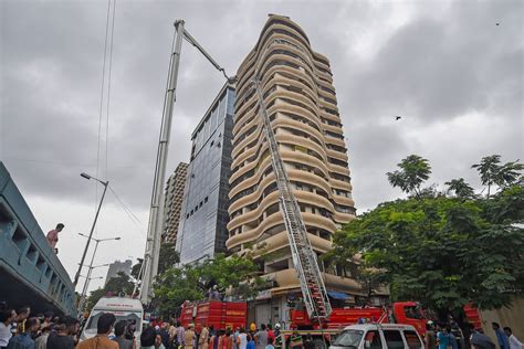 Mumbai's Parel Crystal Tower Fire Updates: Fire At Mumbai Apartment In ...