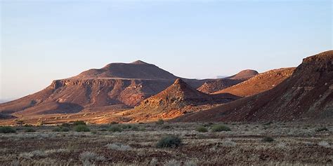 Damaraland Safari Holidays | Namibia Safaris | Yellow Zebra Safaris