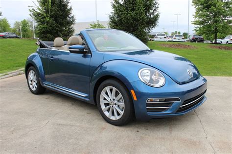 New 2019 Volkswagen Beetle Convertible SE Convertible in Colmar #19V1801 | North Penn Volkswagen