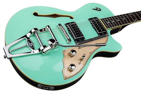 Guitarra eléctrica semi caja Duesenberg STARPLAYER TV HS TREM RW - surf ...