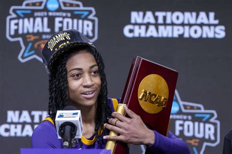 LSU WBB Accepts Invitation to White House, Sets Date - Sports ...