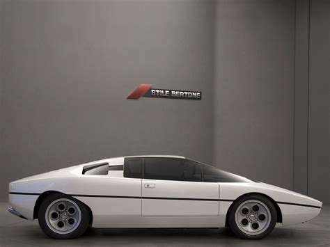 1974 Lamborghini Bravo Concept Wallpapers | SuperCars.net