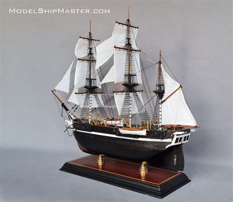 HMS Erebus model