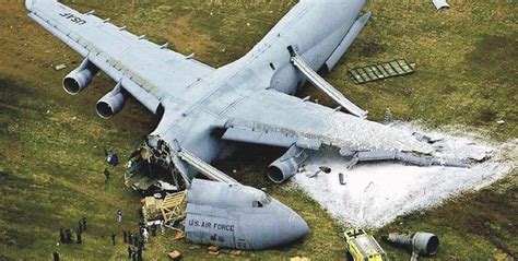 Why do planes crash? Here are the five most common causes of planes crash