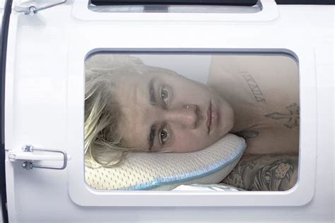 Why Justin Bieber Sleeps in a Hyperbaric Oxygen Chamber | MedPage Today