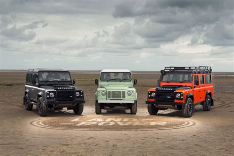 Land Rover reveals trio of Defender limited editions | Auto Express