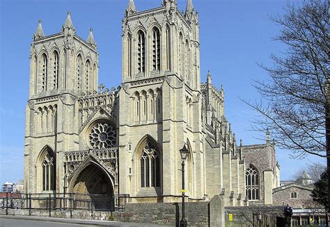 Bristol Cathedral – Mysterious Britain & Ireland