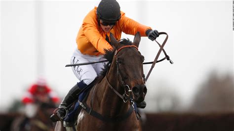 Lizzie Kelly makes horse racing history at Kempton - CNN