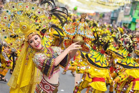 Sinulog Festival Viva Senor Santo Niňo | Sinulog festival, Philippines culture, Sinulog