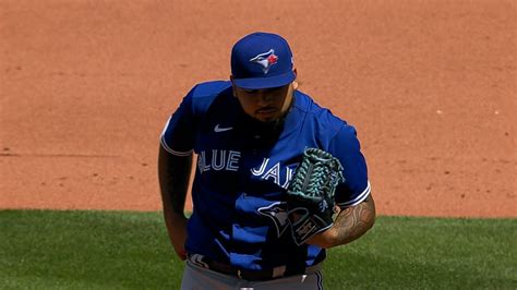 Max Castillo strikes out three Mariners in his start | 07/10/2022 ...