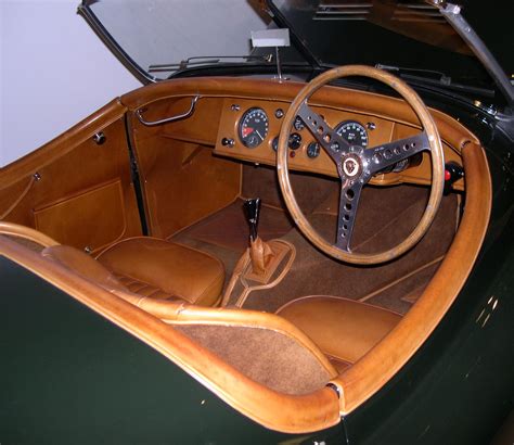 File:1950 Jaguar XK120 interior.jpg - Wikipedia, the free encyclopedia