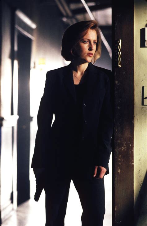 X-Files - Gillian Anderson Photo (35220371) - Fanpop