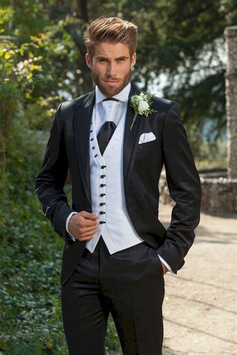 15 Men Wedding Dress Style Ideas That Look More Handsome | Wedding suits men, Prom suits ...