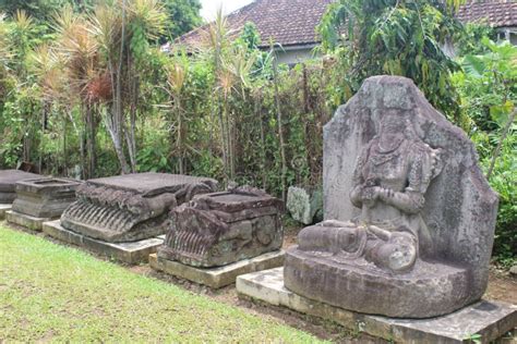 The Front Page of the Singosari Temple Has Many Ancient Statues Stock Image - Image of landscape ...