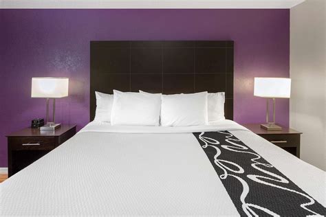 La Quinta Inn & Suites by Wyndham Orlando Universal area Orlando ...