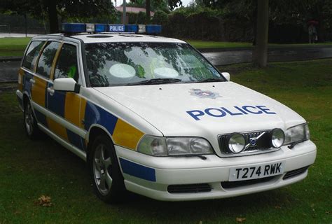 Warwickshire Police / Volvo V70 / Preserved Traffic Car / … | Flickr