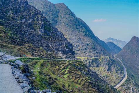 Ma Pi Leng Pass in Ha Giang - Most impressive mountain pass in Vietnam