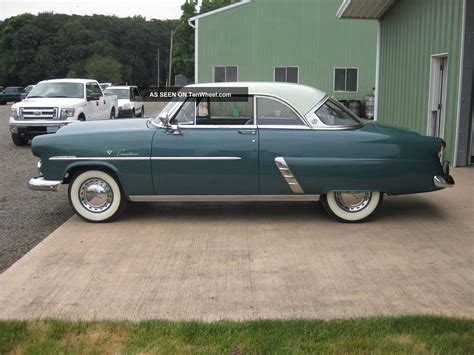 1952 Ford Crestline Victoria Hardtop Coupe