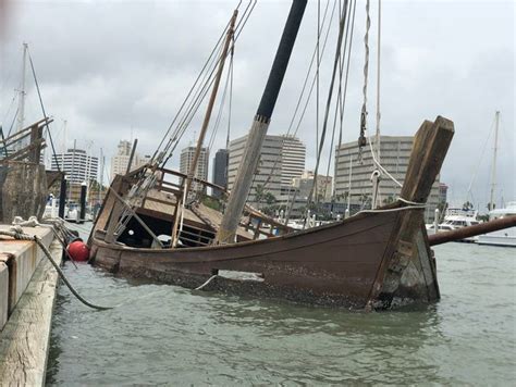 Demolition of La Niña replica Columbus ship begins