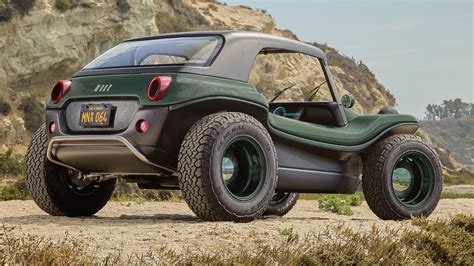 Meyers Manx 2.0 Electric: Dune Buggy Reborn as Fun, Funky EV