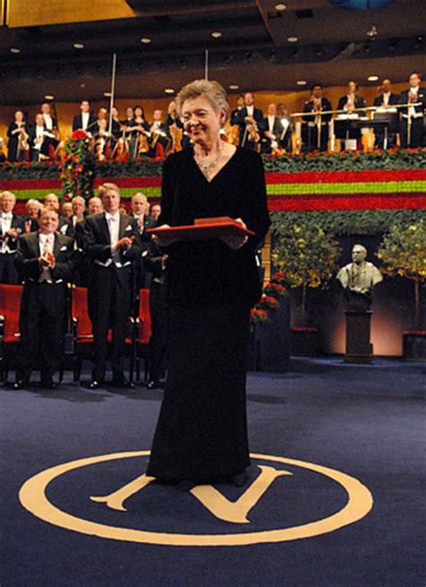 Françoise Barré-Sinoussi – Photo gallery - NobelPrize.org