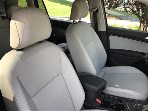 2018 Volkswagen Tiguan: 93 Interior Photos | U.S. News