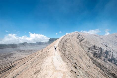 How to Hike Mount Bromo for Free, Without a Tour (+ with a secret path map)