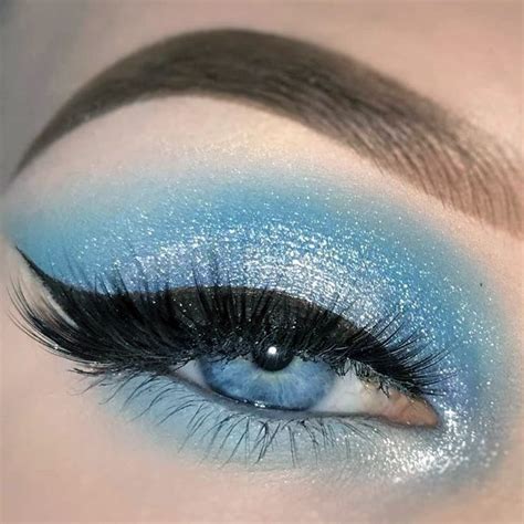 Top 50 Best Light Blue Eyeshadow Ideas For Women - Classy Designs