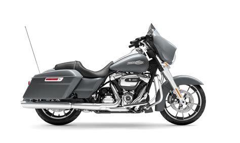 2023 Harley-Davidson Street Glide™ Atlas Silver Metallic for sale in Brossard - Léo Harley-Davidson®